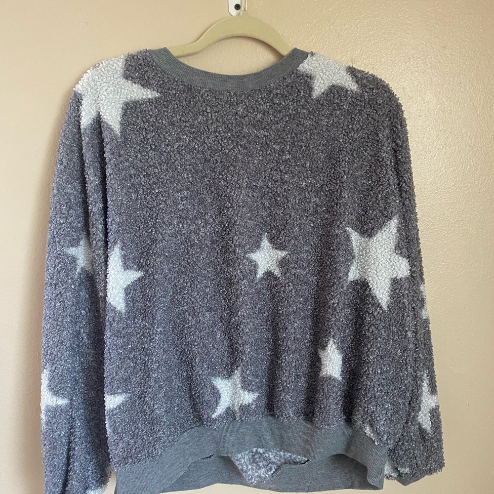 Oversized Star Sweater